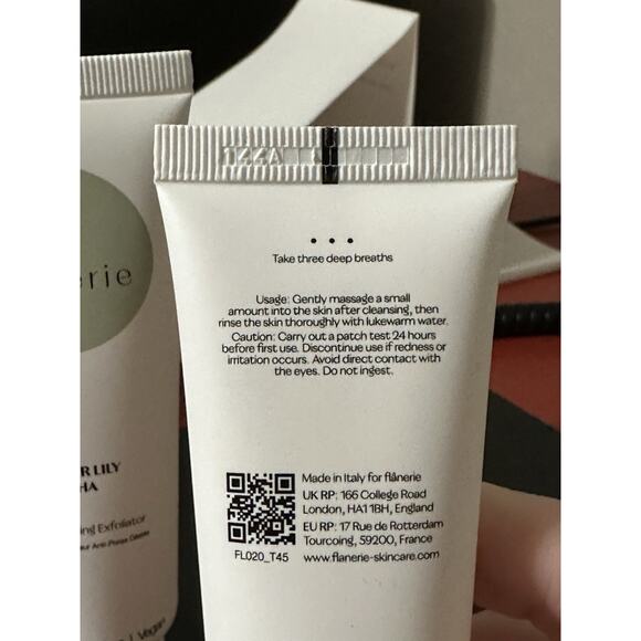 Flanerie 2x Water Lily PHA Pore Refining Exfoliator 1.52oz/45ml each - Picture 2 of 2